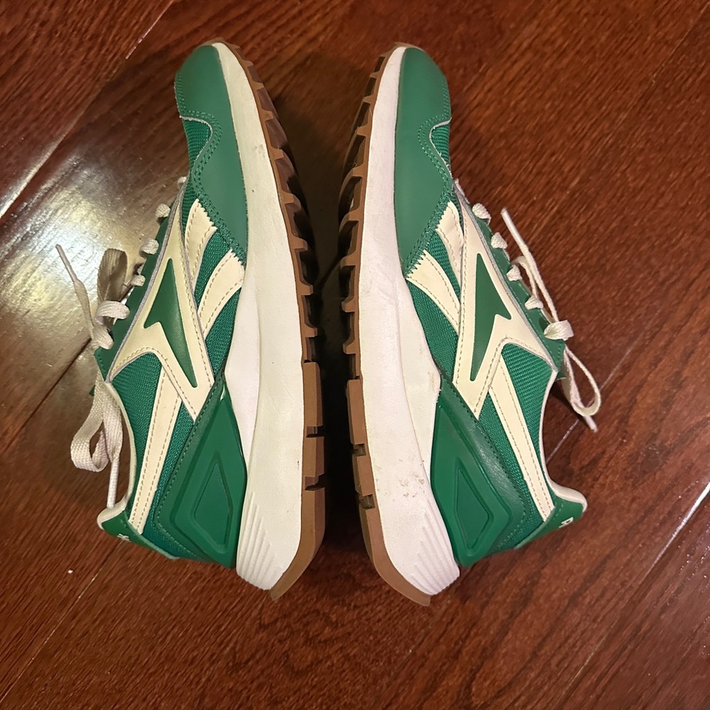Reebok Green and White Athletic Shoes - Picture 5 of 7